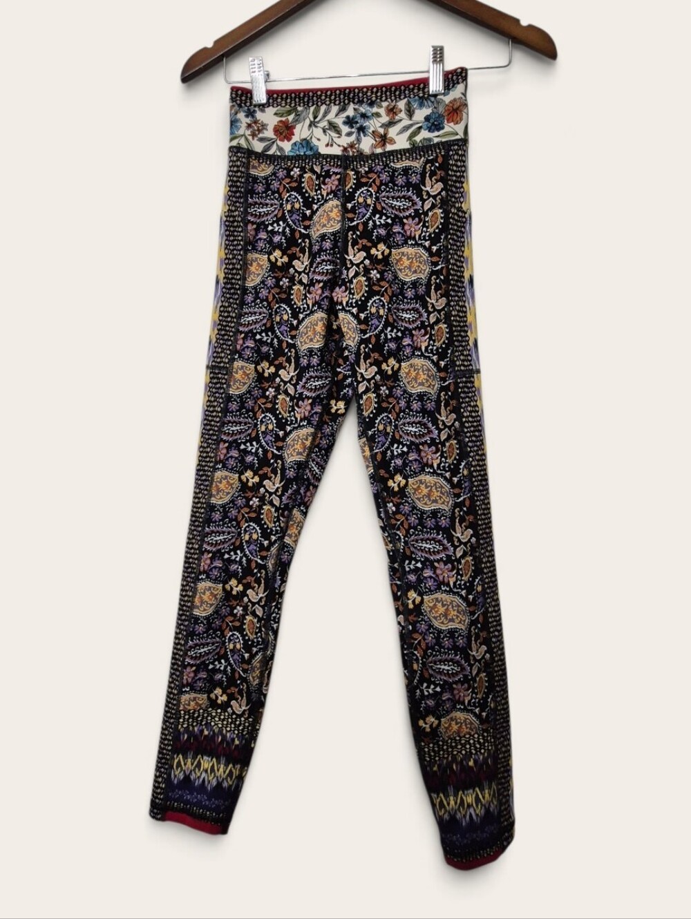 Johnny Was Active Paisley Floral Print Leggings XS